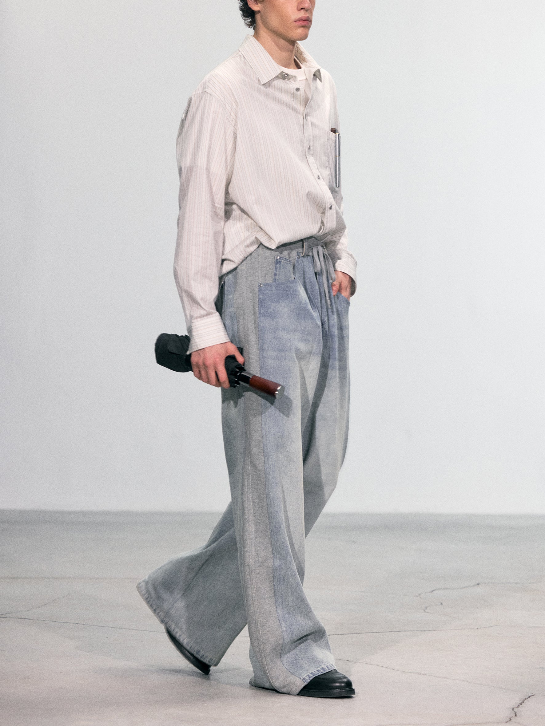 010 - Paneled Sweat Jeans