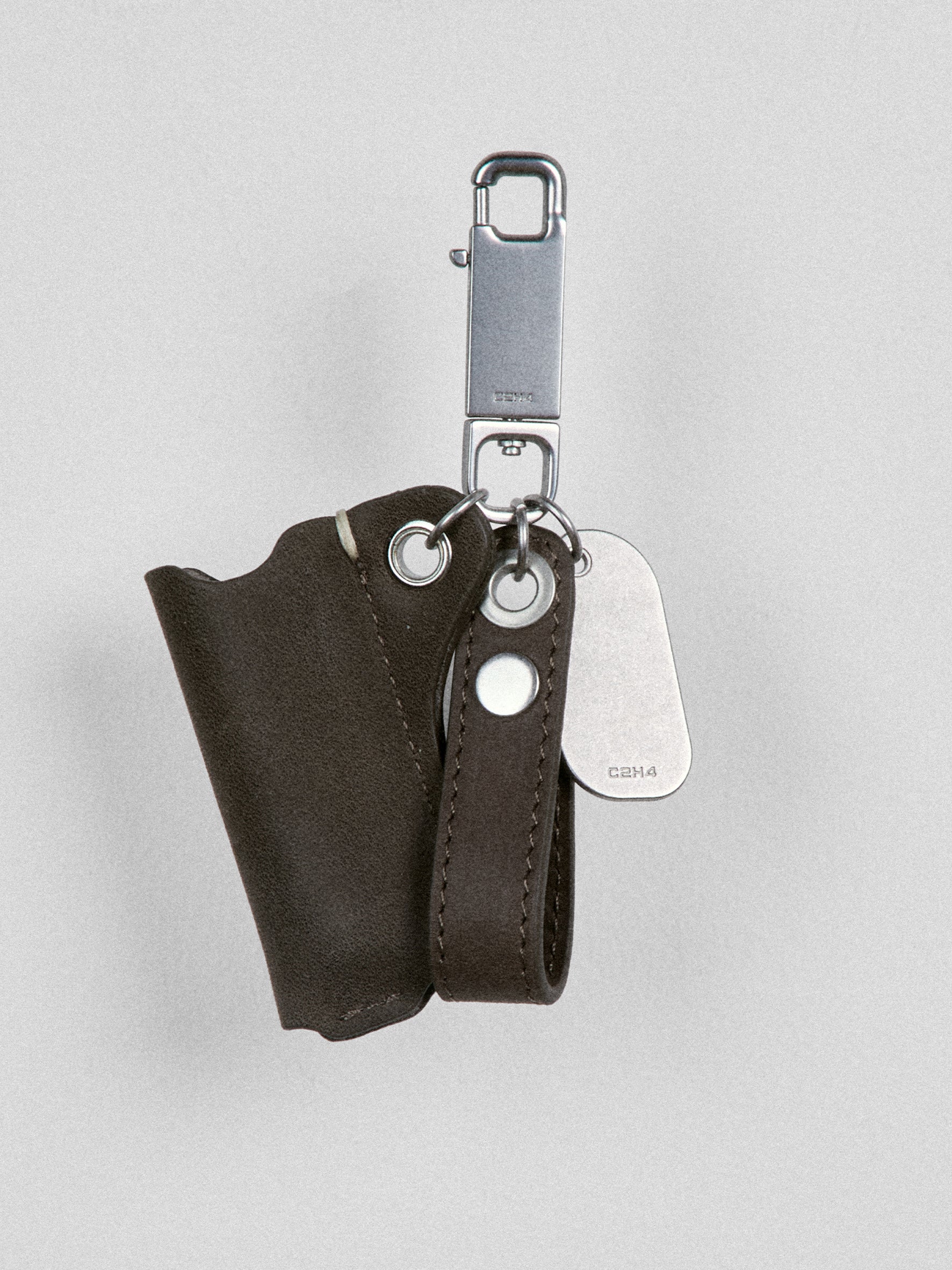 011 - Balcony Keychain Lighter Holder