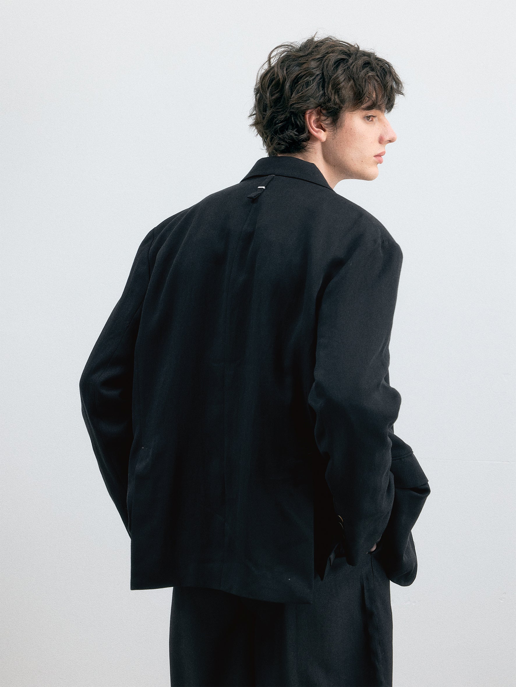 011 - Brentwood Alley Blazer