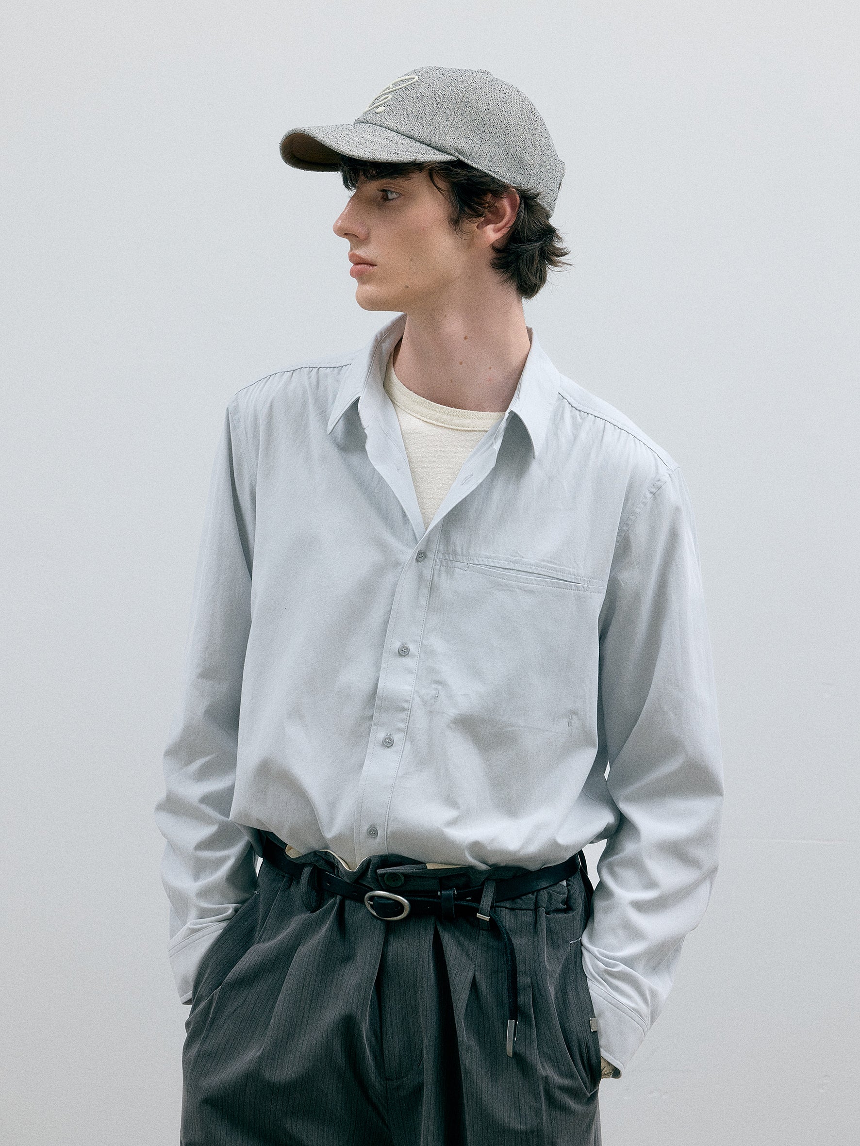 011 - Curator Basic Shirt