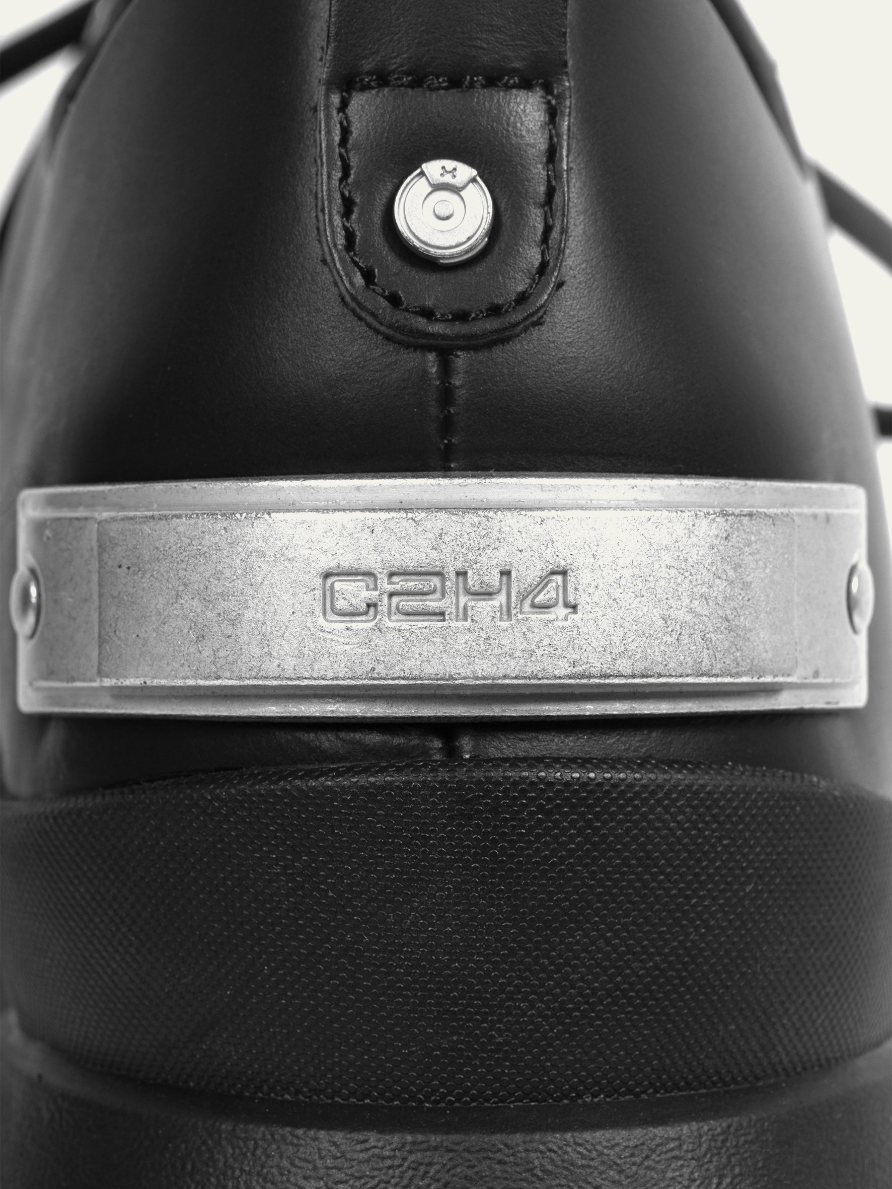 006 - “Boson” Boots Beta