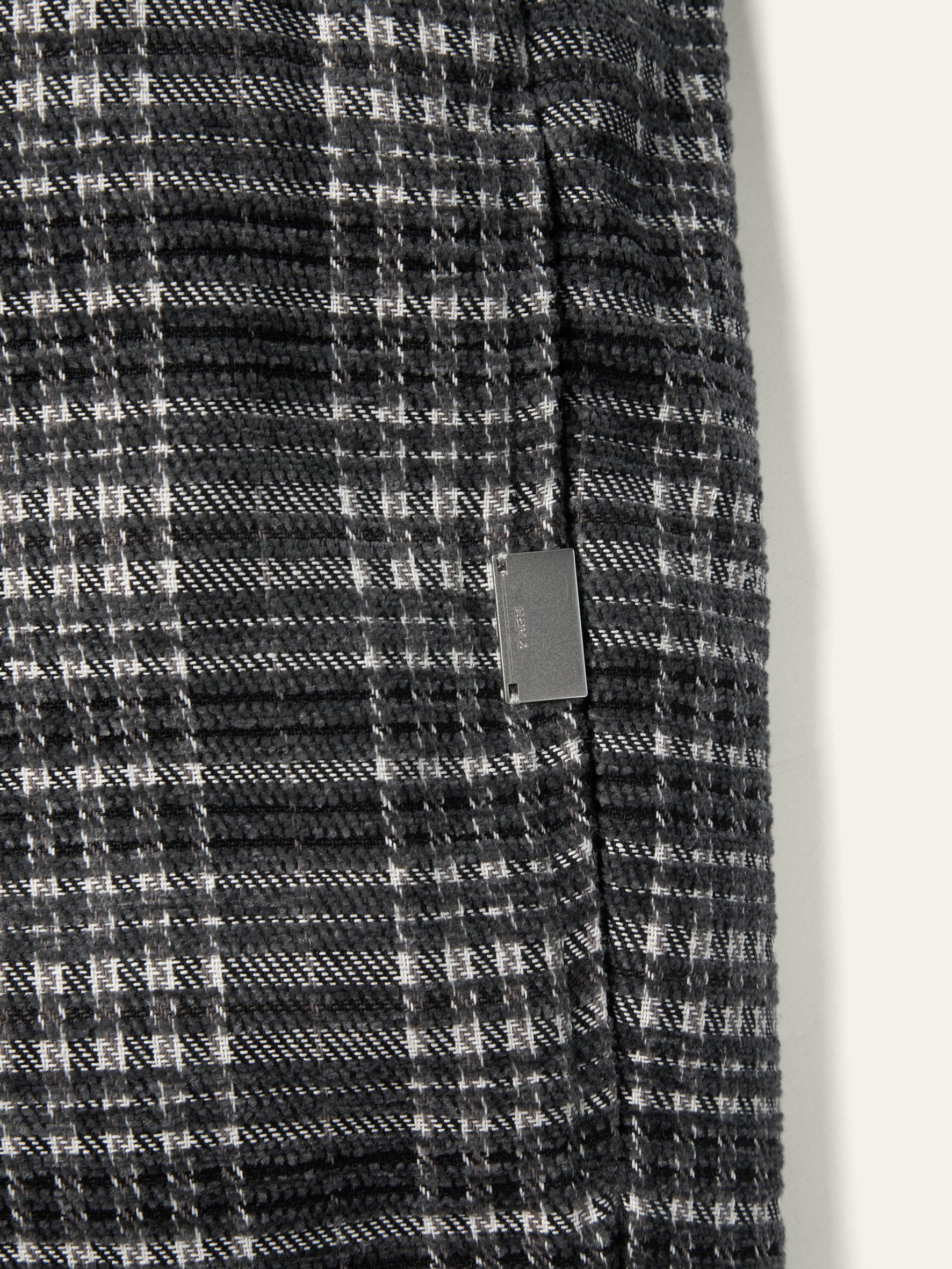 010 - Gridlines Puffer Shirt