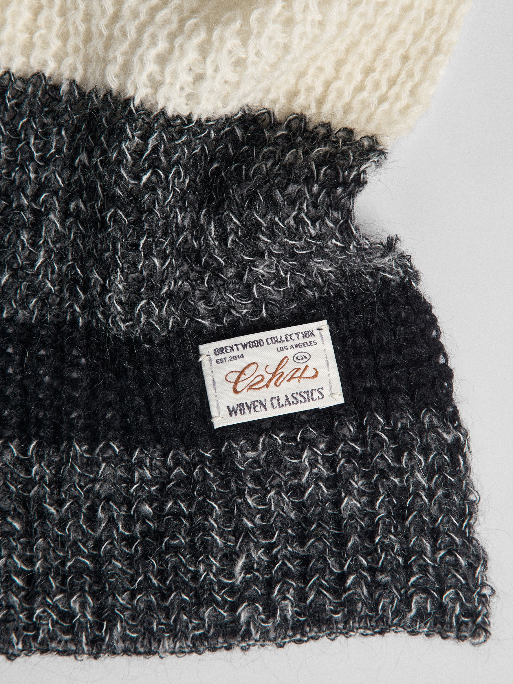 011 - Mohair Stereo Scarf