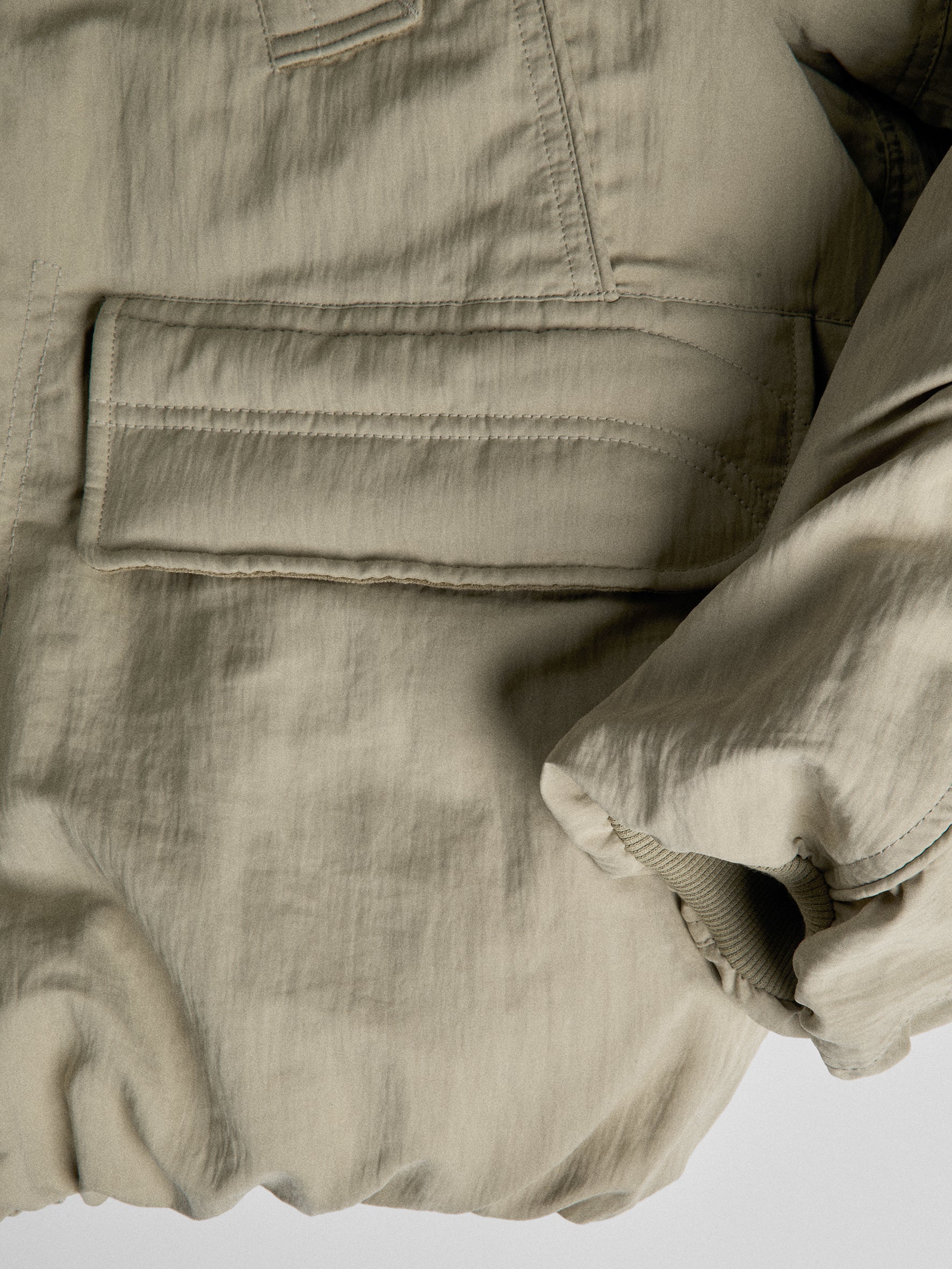 011 - Wrinkled Oversize Puffer Jacket