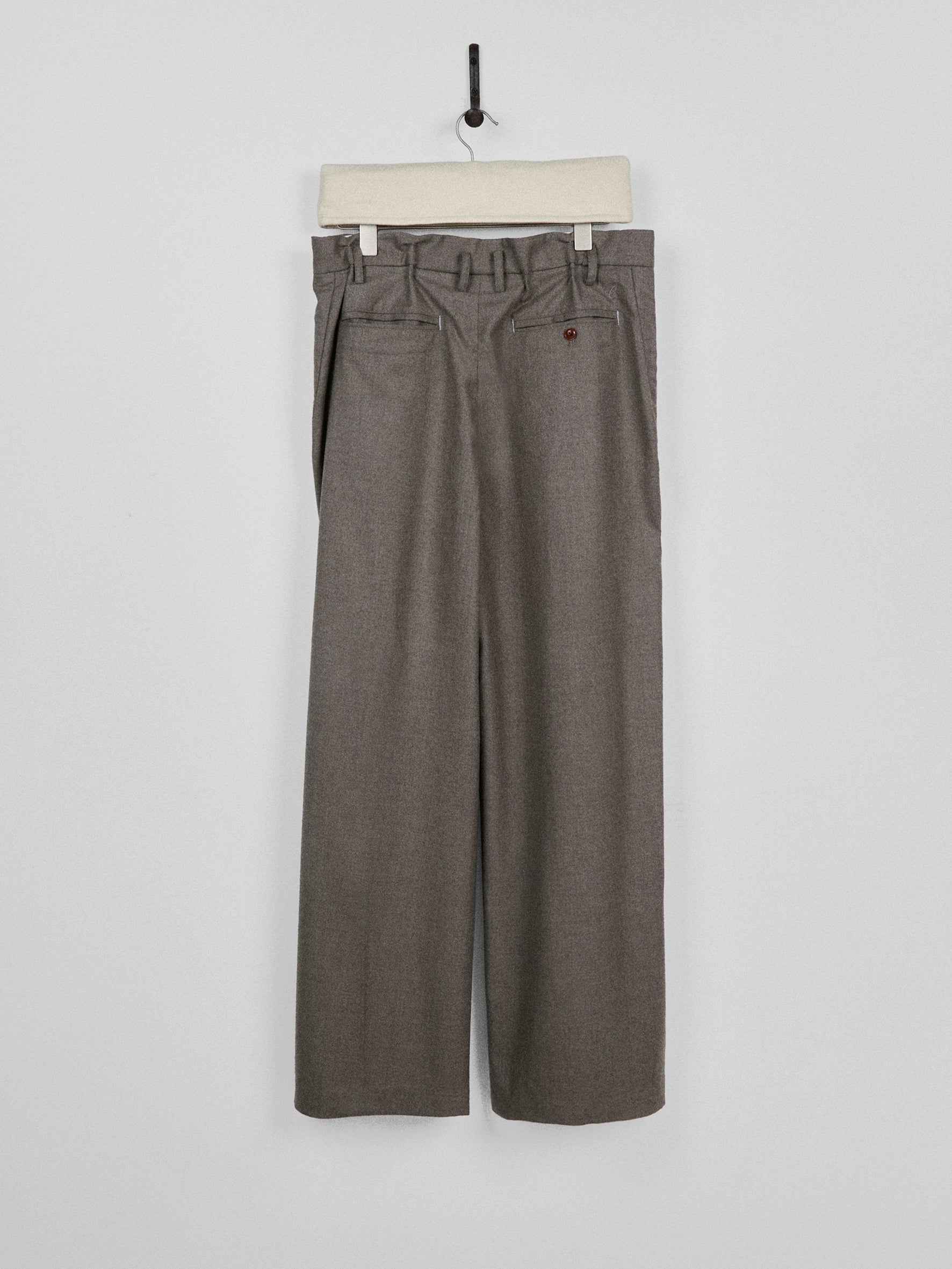 011 - Vrille Tailored Pants