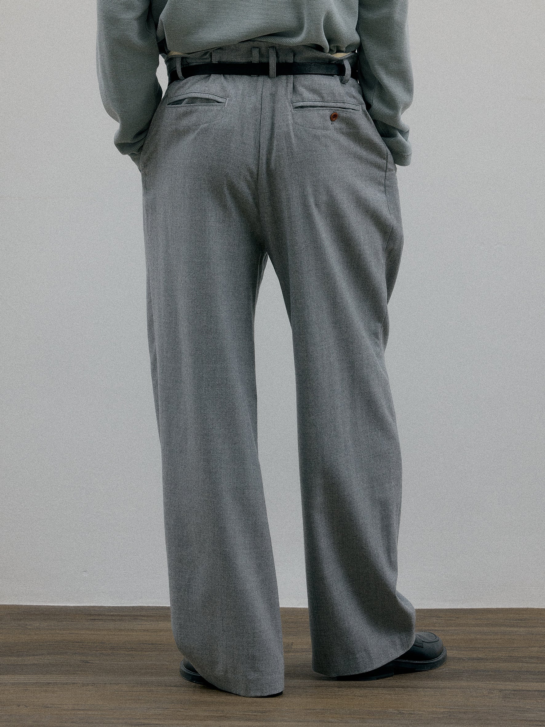 011 - Vrille Tailored Pants