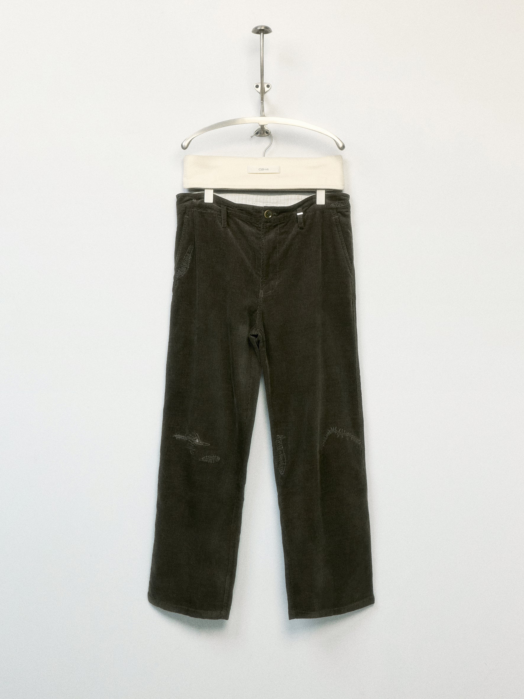 012 - The Mechanic Distressed Cargo Pants