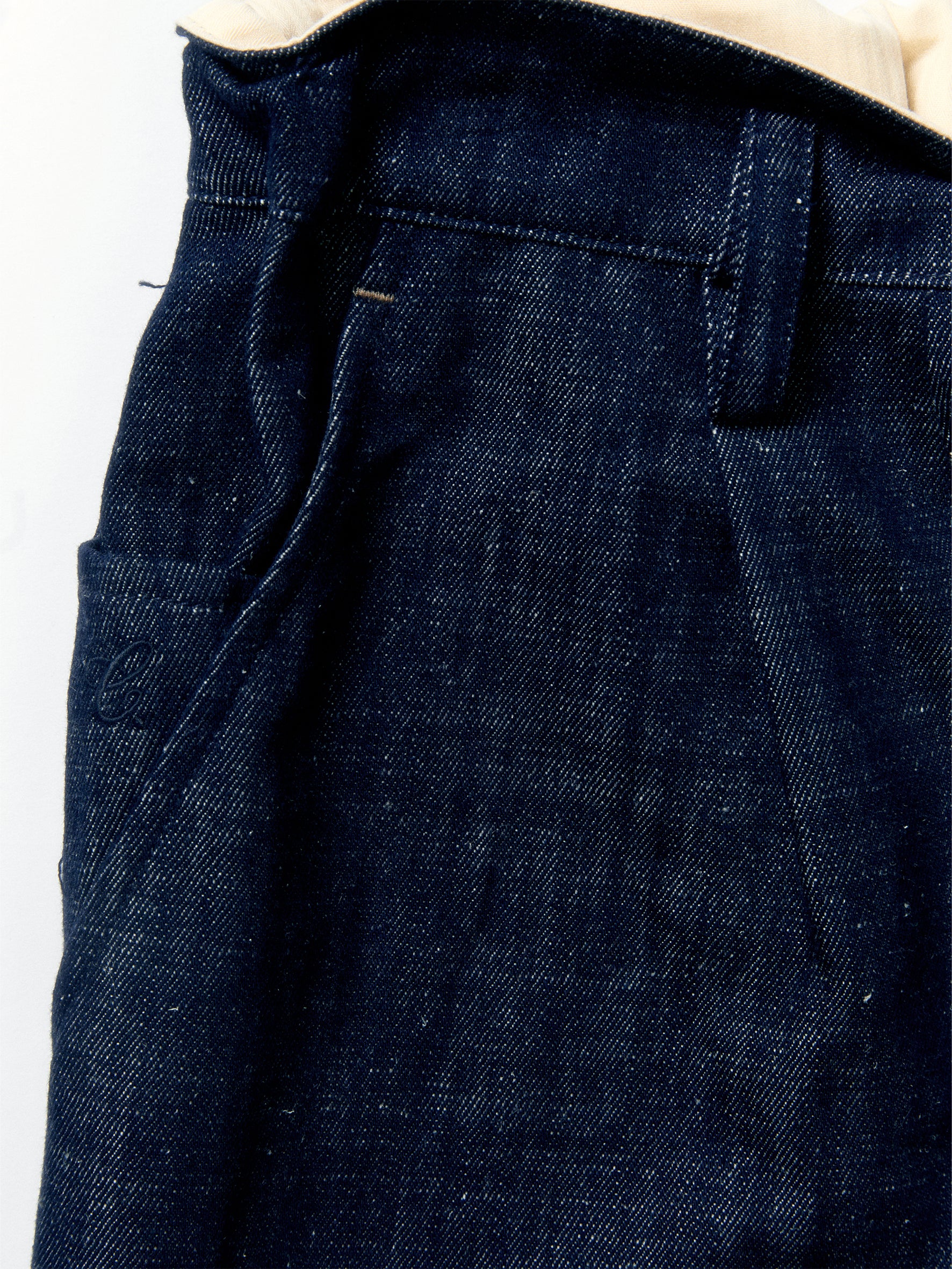 012 - North Hollywood Relaxed Mid-Length Shorts